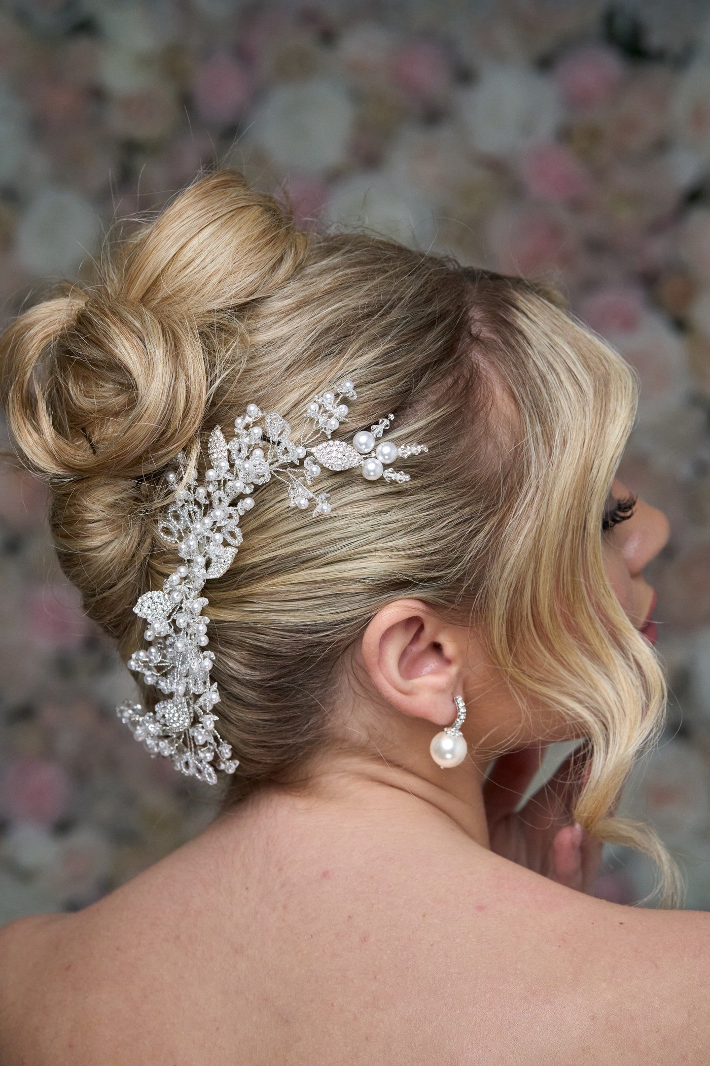 2499FR- Pettinino da sposa con perle e cristalli