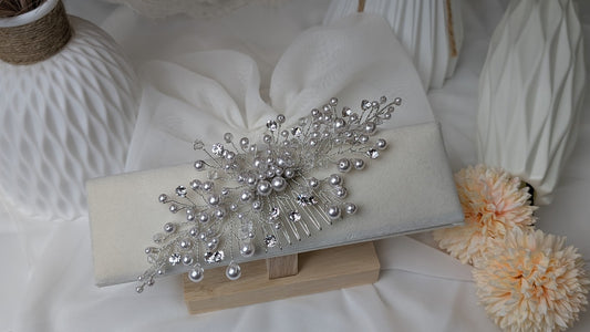 2508FR- Pettinino da sposa con perle e cristalli swarovski
