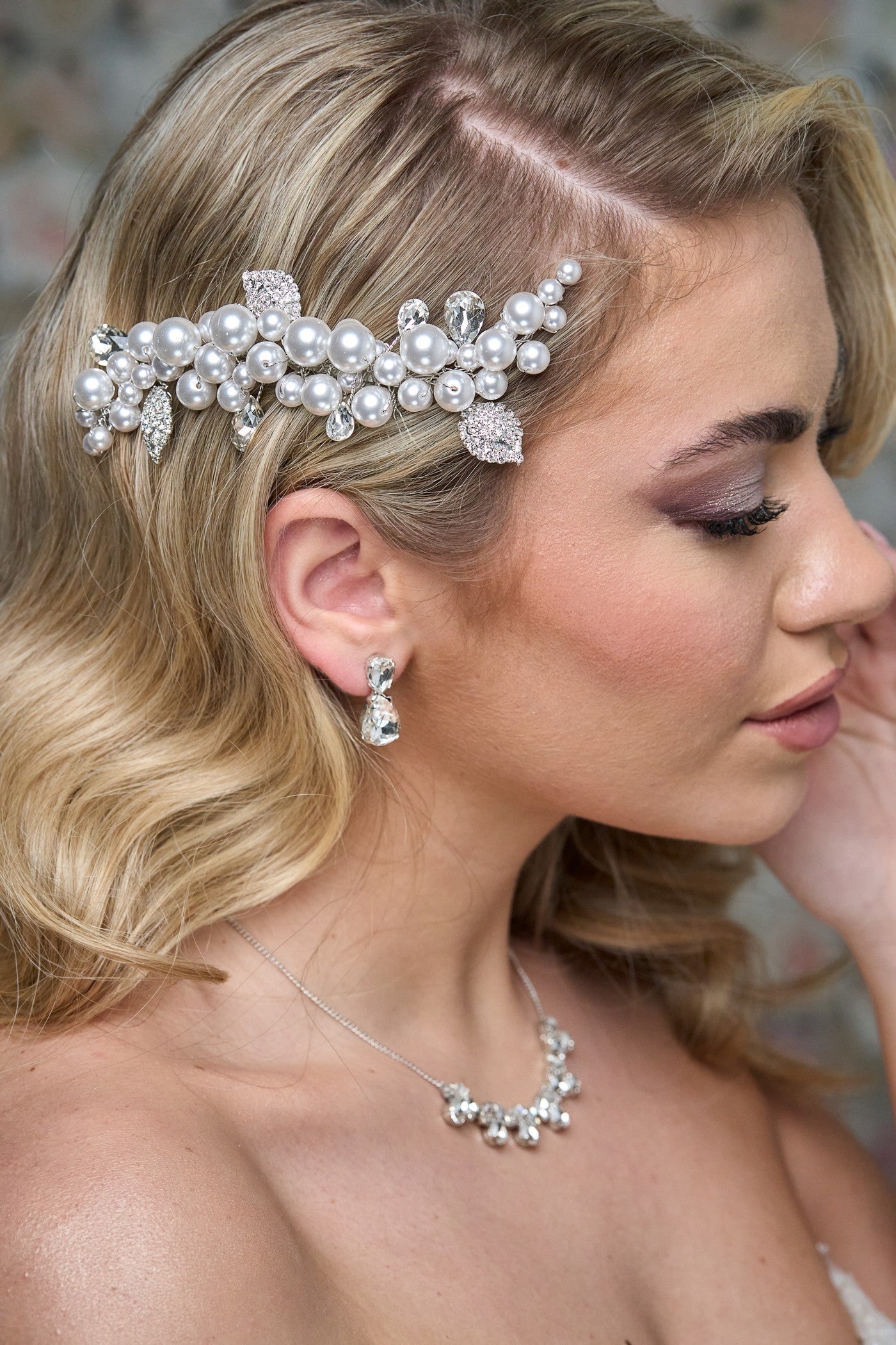 2515FR- Pettinino da sposa con perle e strass swarovski