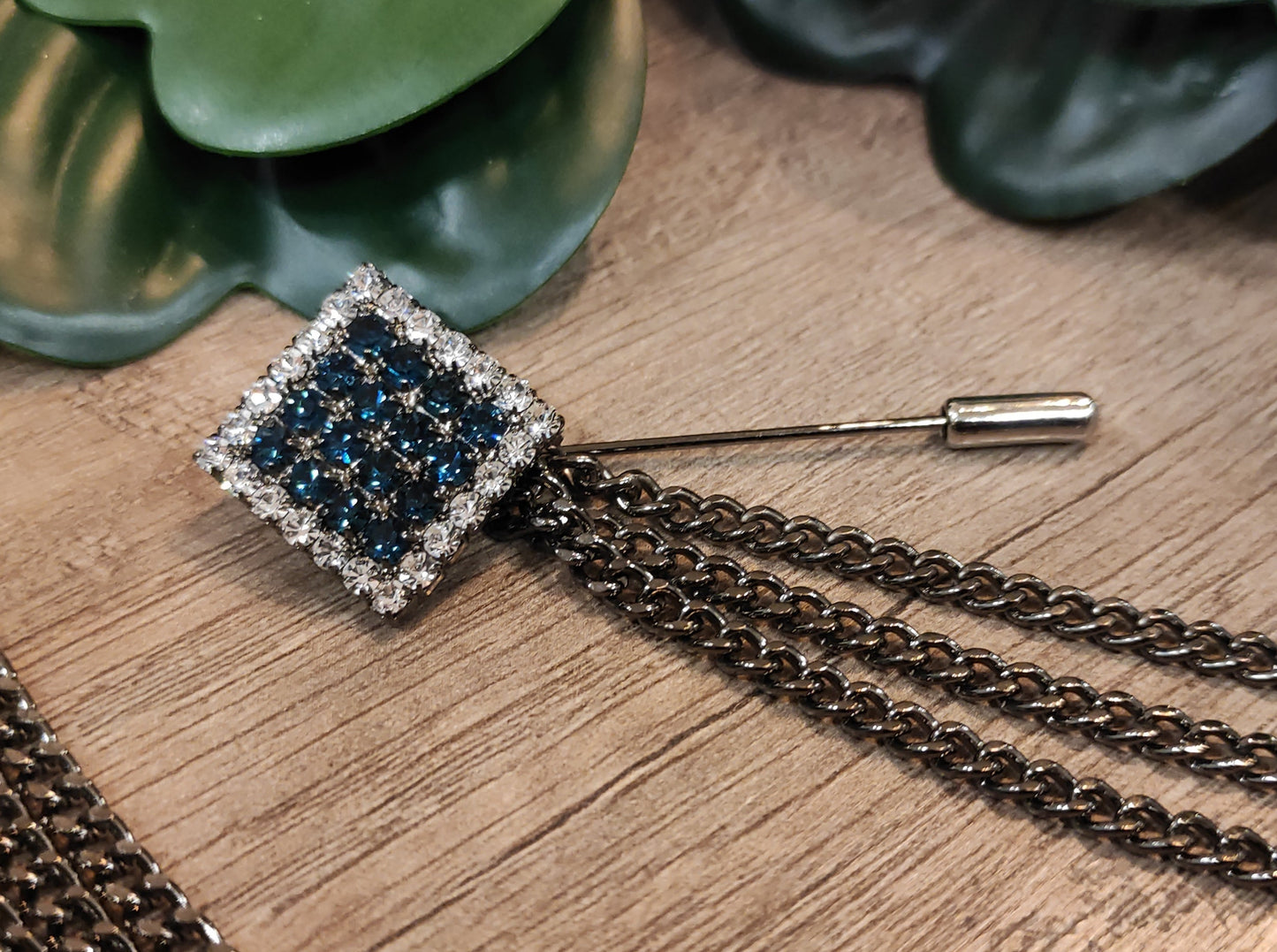 Spilla Bijoux con catena - AST106