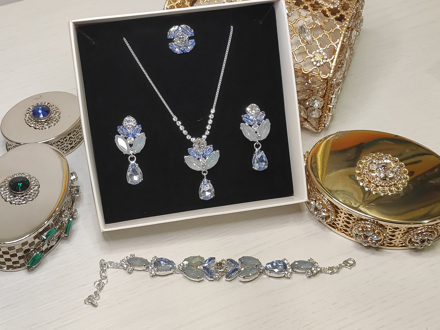 Collana ABB 1511OR