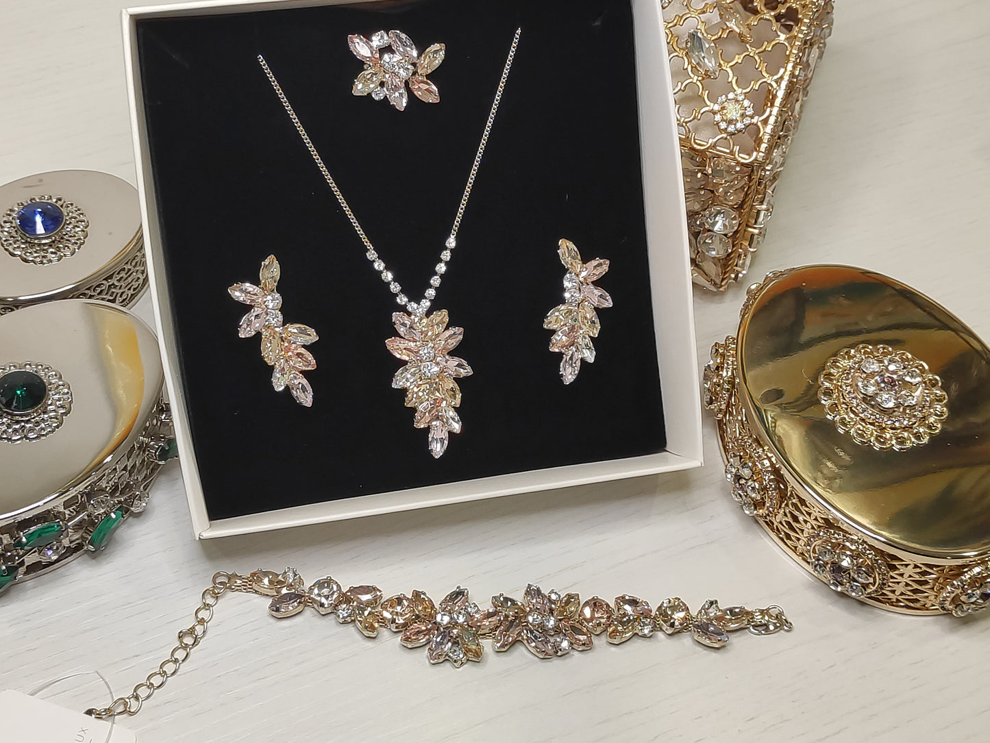 Collana ABB 1840OR