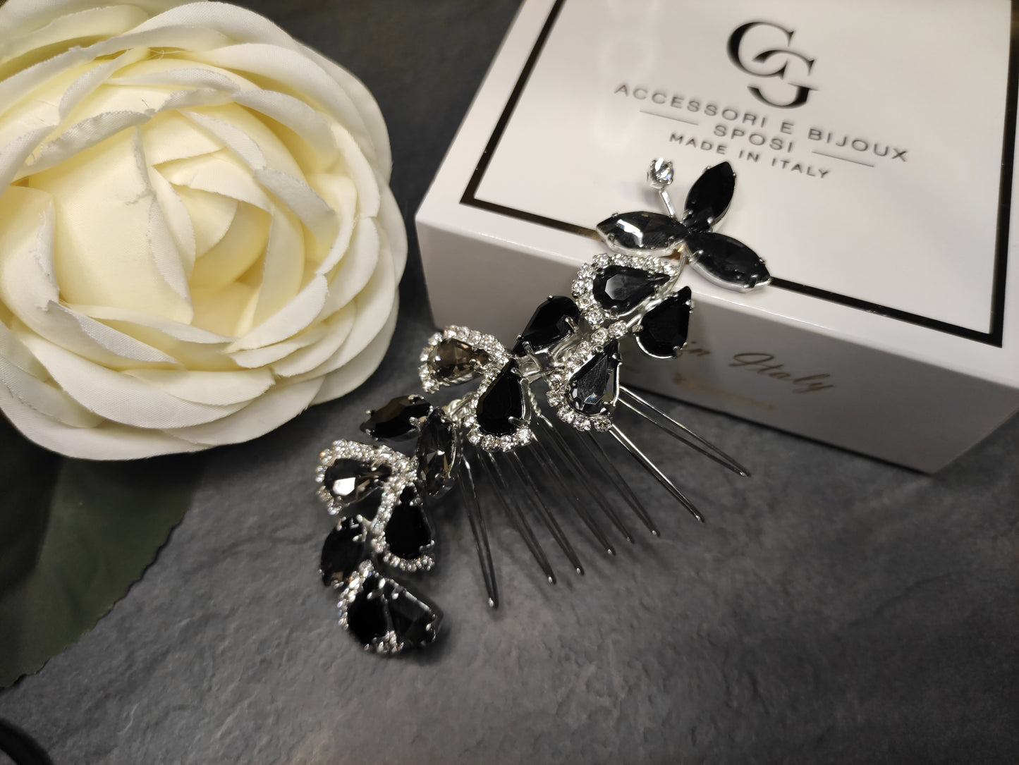1840FR- Pettinino da sposa con pietre swarovski
