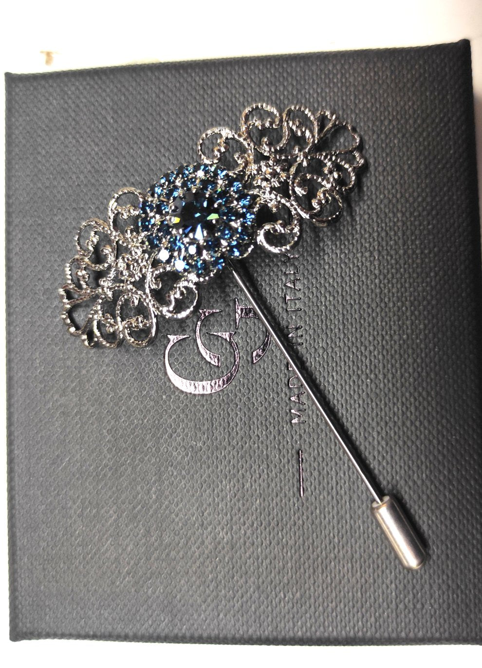 Spilla Gem162 con Doppia Filigrana