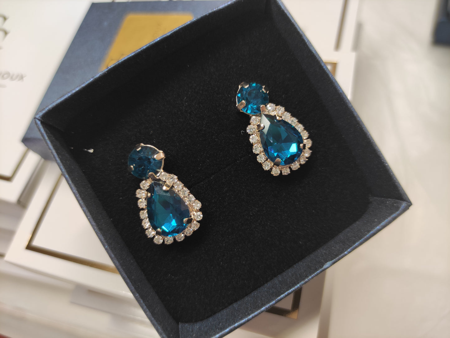 1577OR Orecchini bijoux