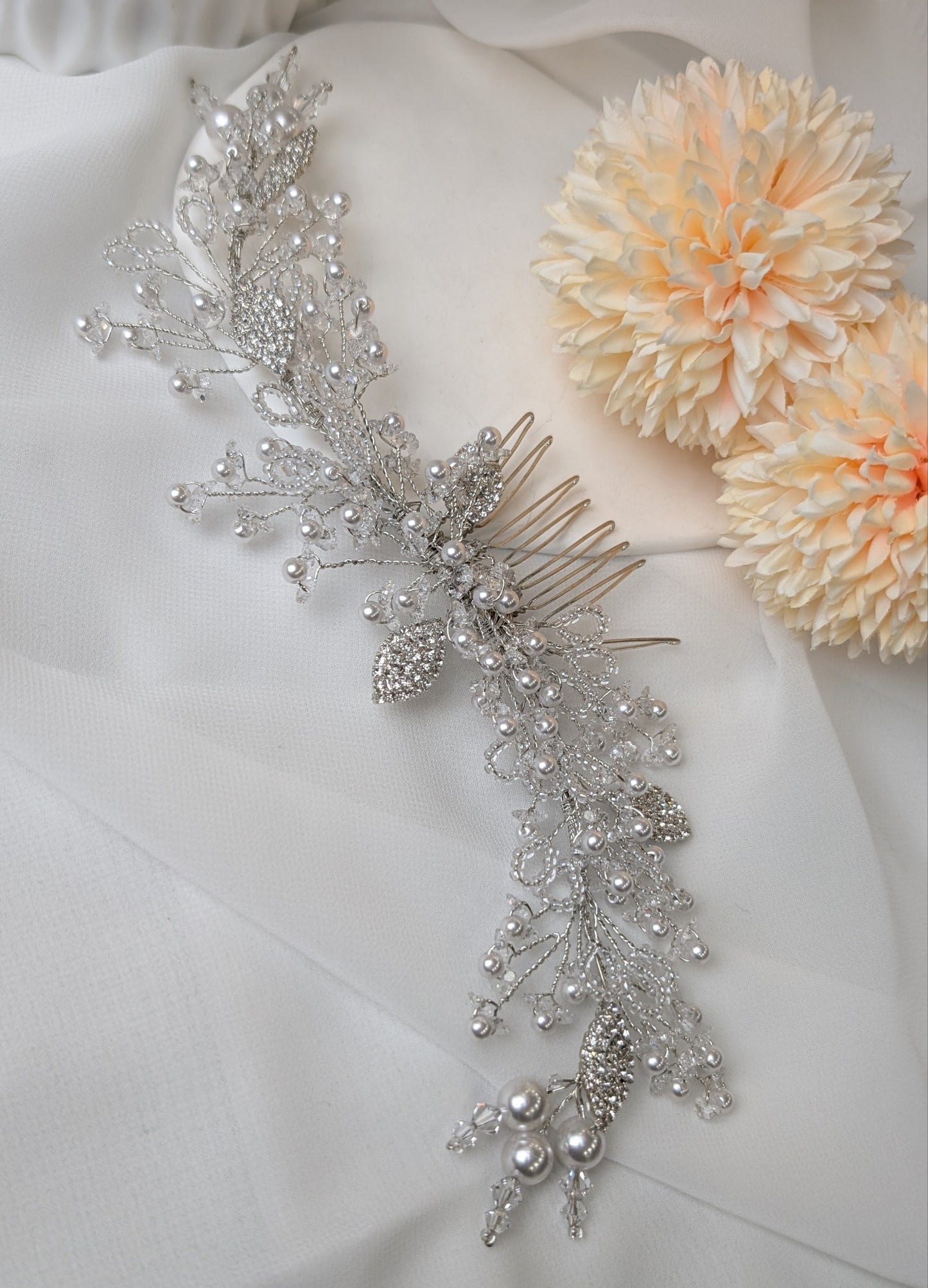 2499FR- Pettinino da sposa con perle e cristalli