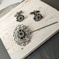 SET GEM124 GEMELLI+SPILLA BIJOUX