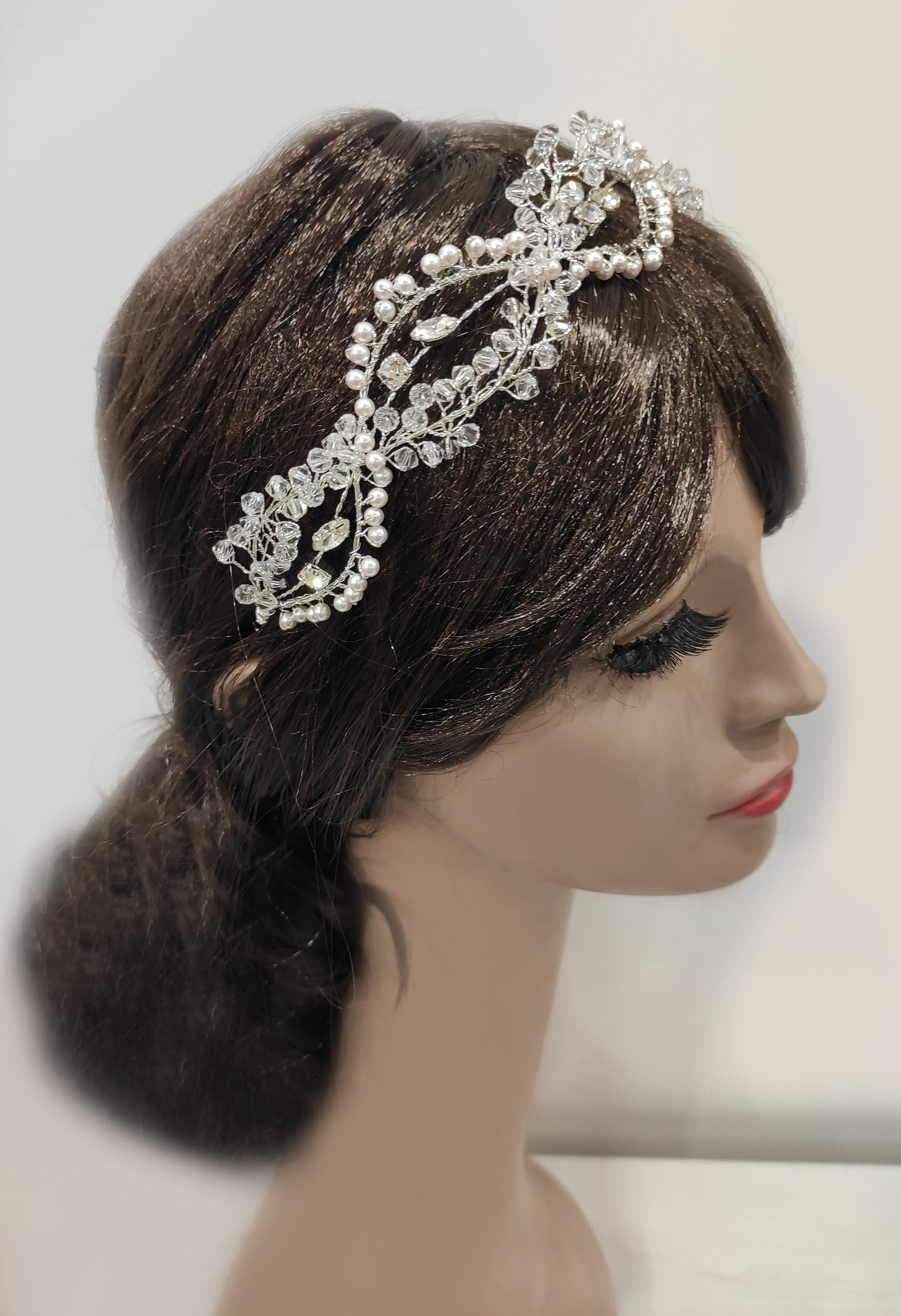 FRN158 - Modellabile in cristalli, perle e pietre castonate